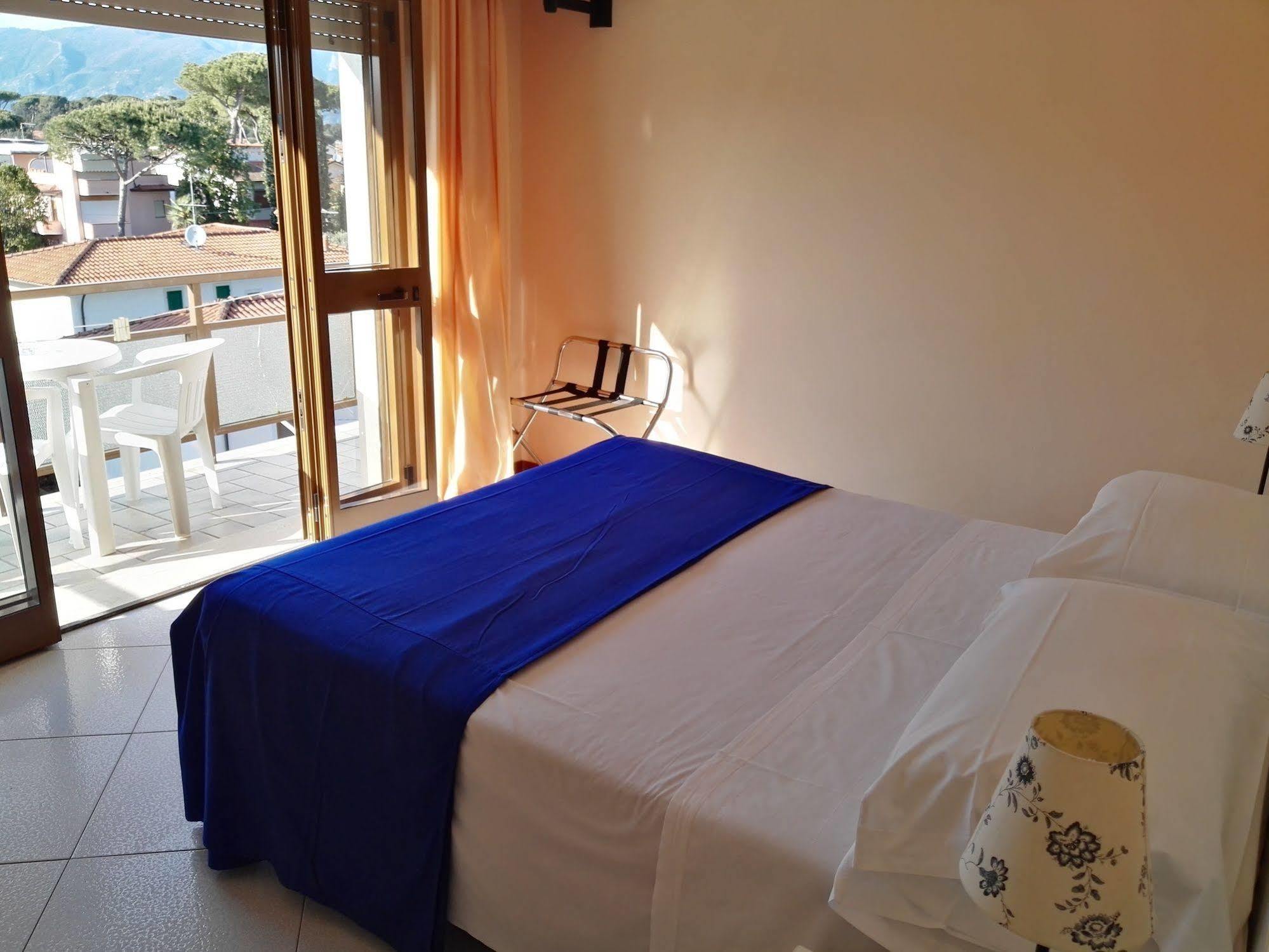 Hotel Elizabeth Marina di Pietrasanta Exteriér fotografie