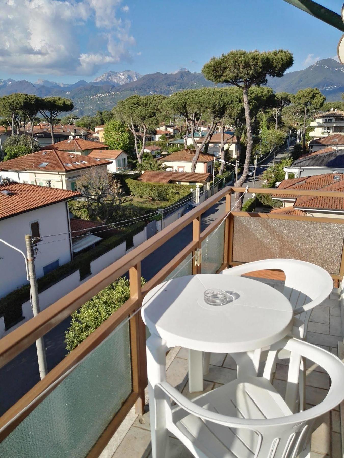 Hotel Elizabeth Marina di Pietrasanta Exteriér fotografie